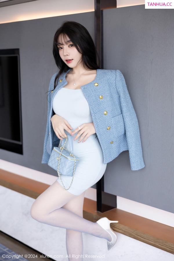 陈芝 芝芝Booty [XiuRen]高清写真图 2024.01.17 No.7976 徐莉芝Booty 丝袜美臀第6张图片